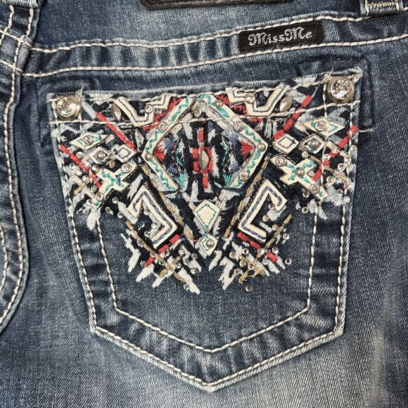 Miss Me Jeans Mid Rise Boot Embellished Pockets Southwest Distressed 27/34 - Picture 5 of 13